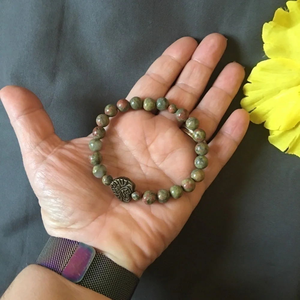 Bracelet heart, green/brown/pinkish beads